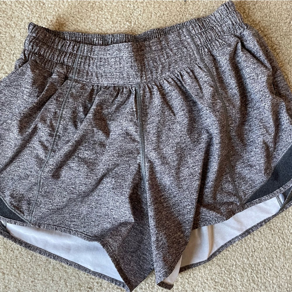 Lululemon hotty hot shorts